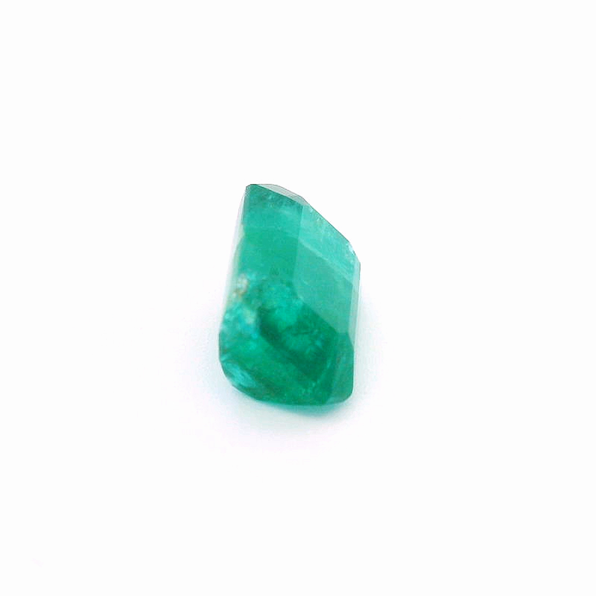 Eme241100Pak00004