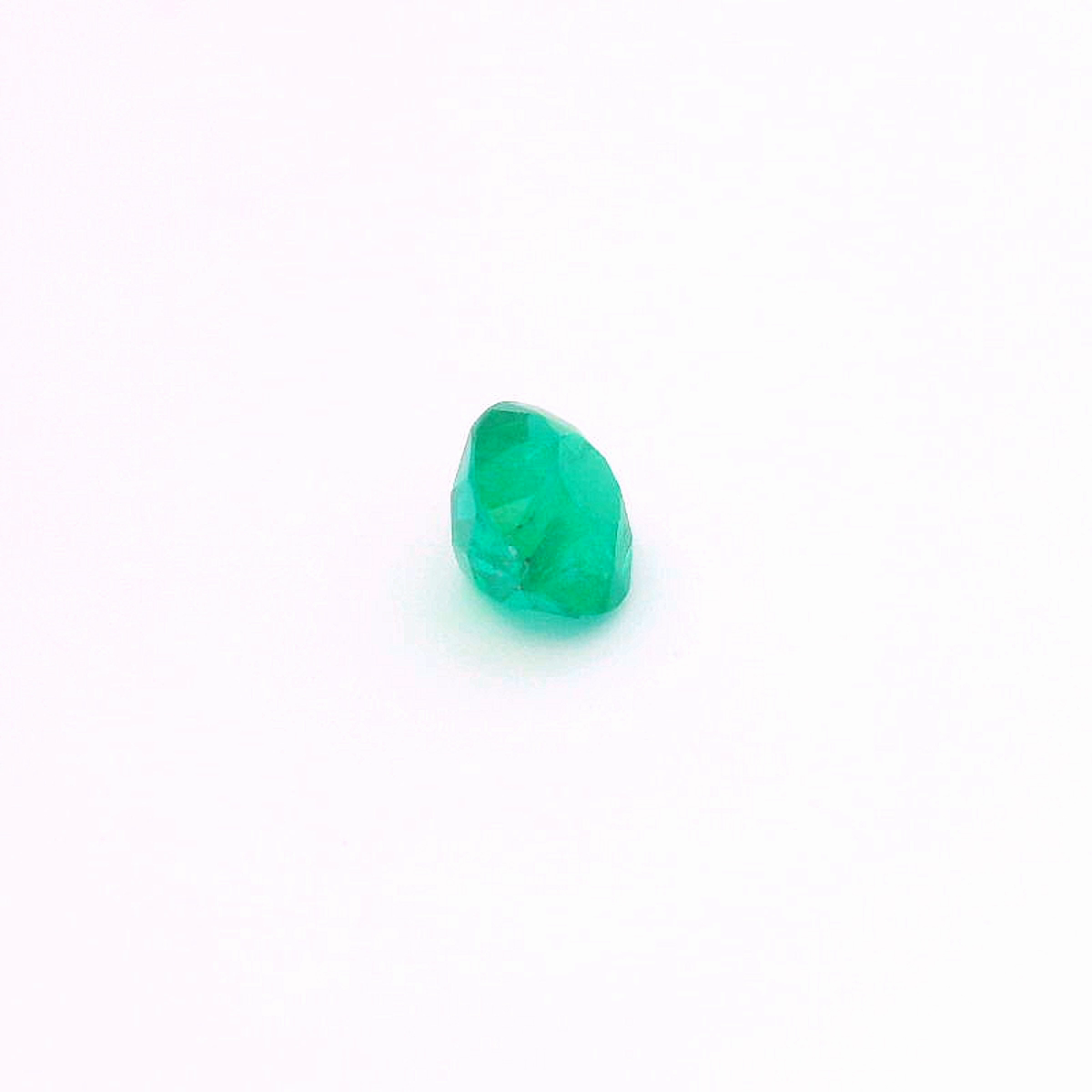 Eme241100Pak00018