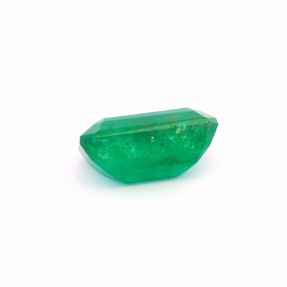 Eme251100Pak00032