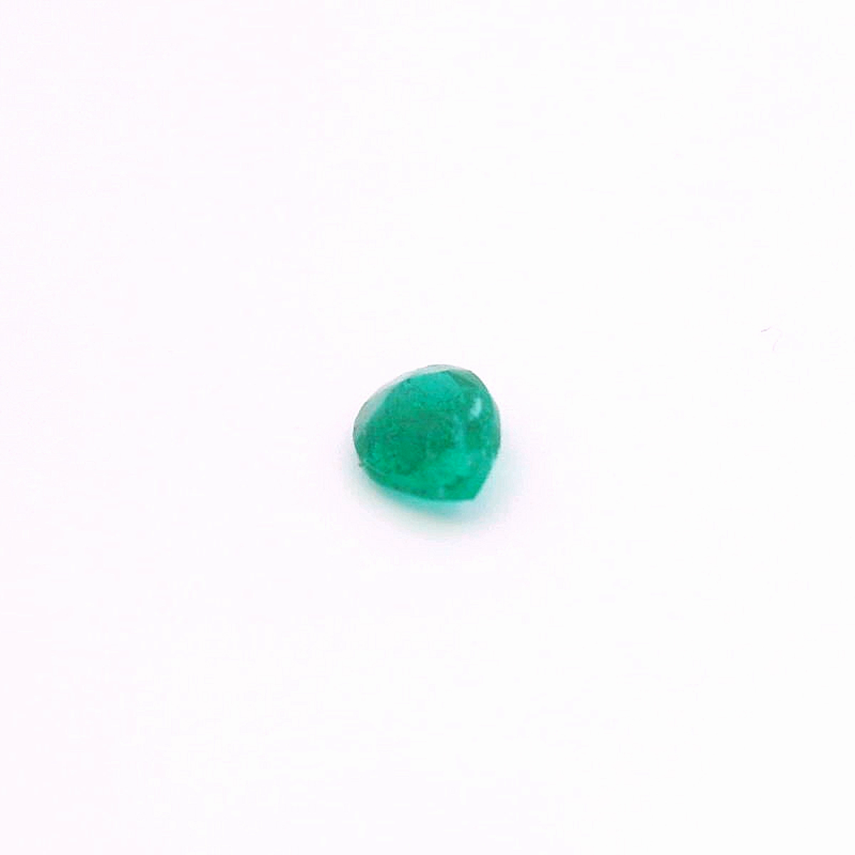 Eme241100Pak00019