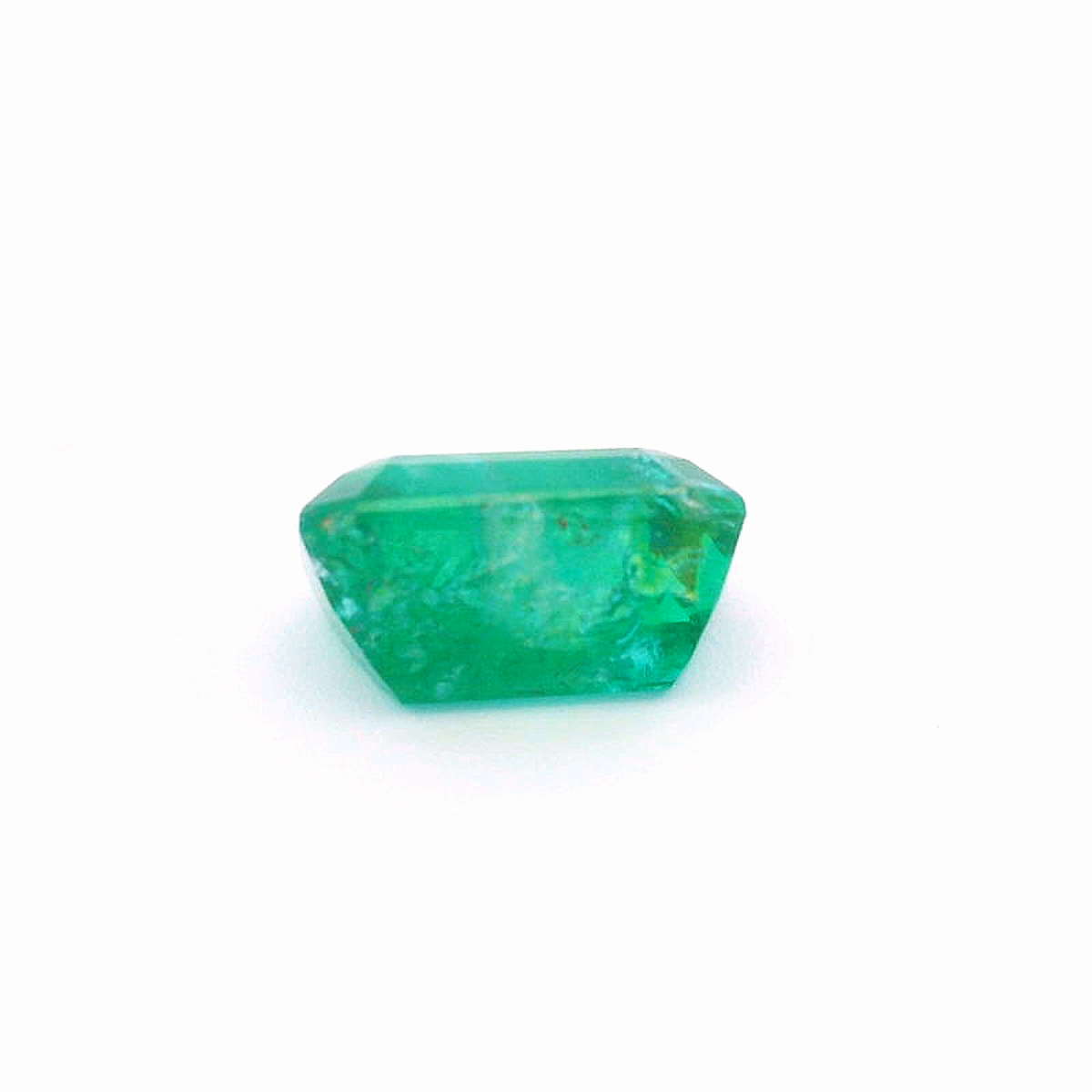Eme241100Pak00004