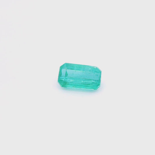 Eme241100Pak00029